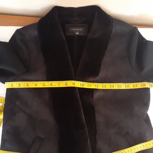 Ann Taylor Faux Fur Lining and Collar  Jacket - Picture 12 of 15